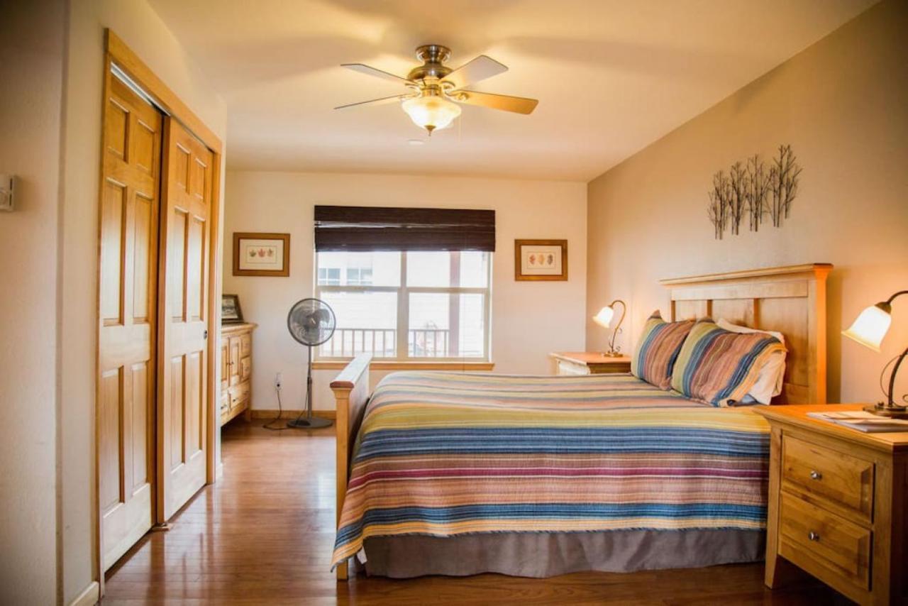 Hébergement de vacances Old Man Mountain, Spacious With Loft Great For Families, Dogs Allowed *